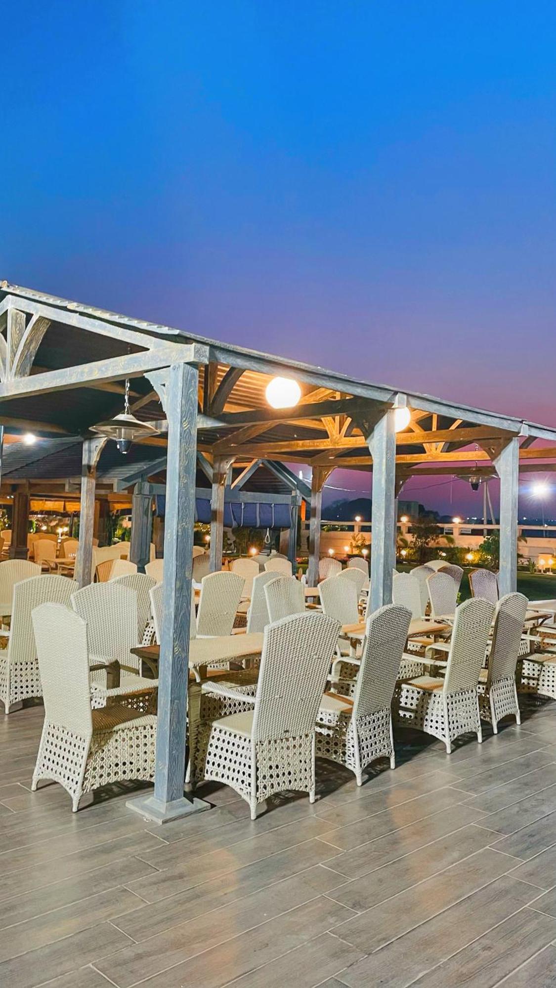 Kanke Resort Rātu Exteriör bild